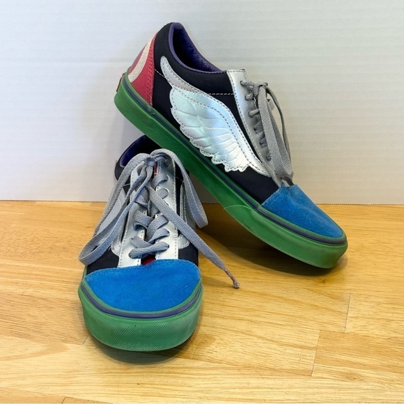 Size 5.5 VANS MARVEL The Avengers Captain America - Picture 1 of 8